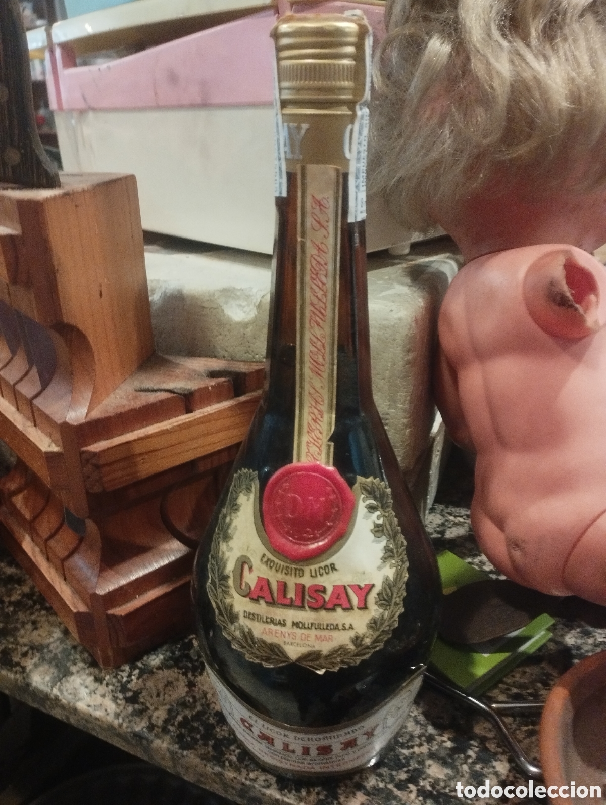 Botellas antiguas: Botella Calisay sello 8 pesetas 1 litro