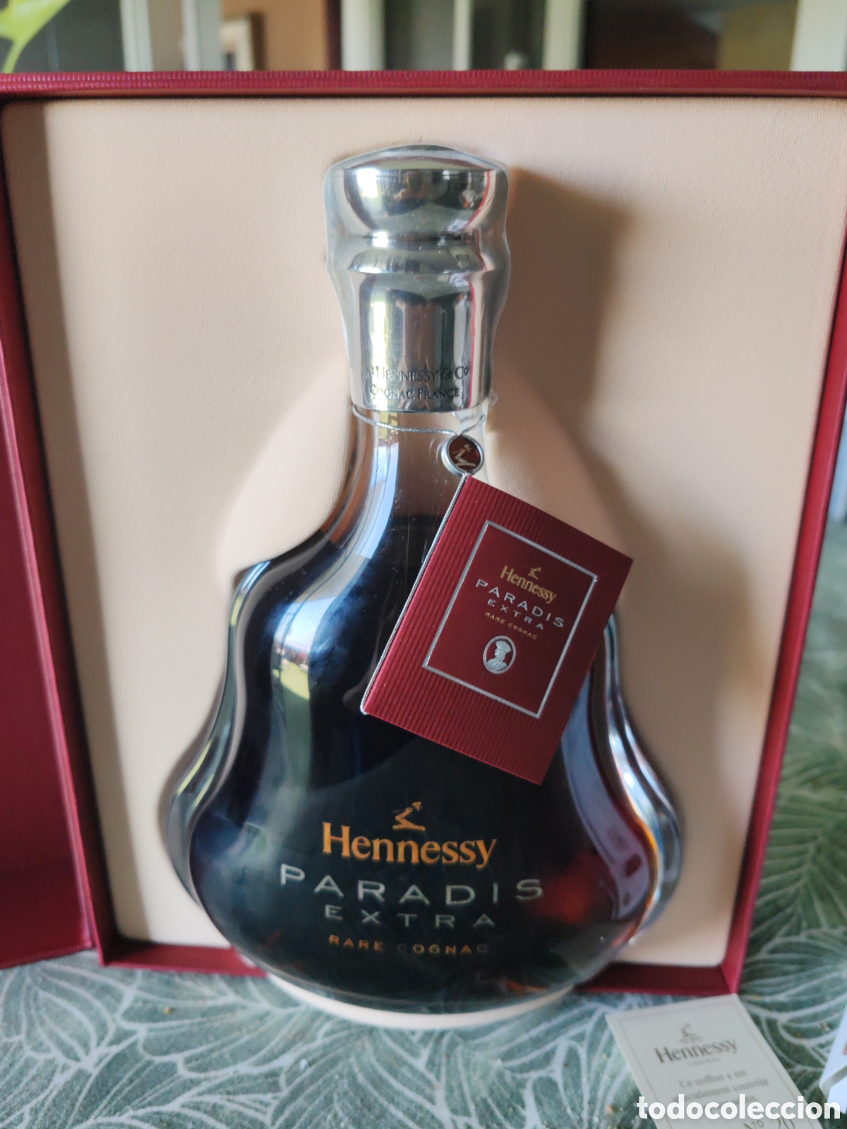Botellas antiguas: Rare cognac Hennessy Parad&iacute;s extra