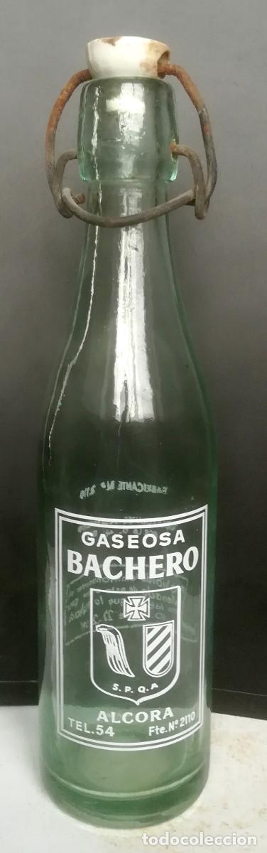 Botellas antiguas: Botell&iacute;n de gaseosa Bachero, (Alcora, Castell&oacute;n) serigrafia blanca