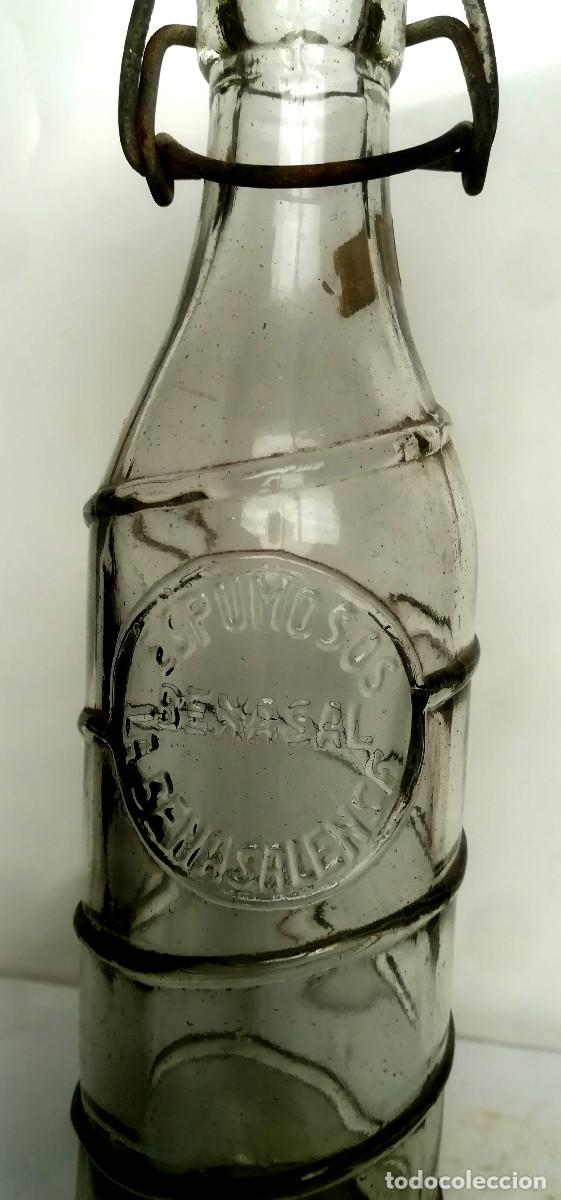 Botellas antiguas: Botell&iacute;n de gaseosa Espumosos Benasal (Castell&oacute;n) relieve