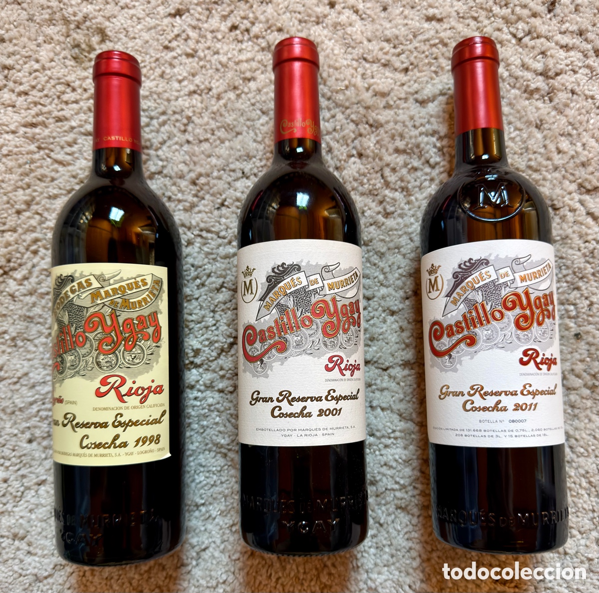 Botellas antiguas: Lote de tres botellas Ygay