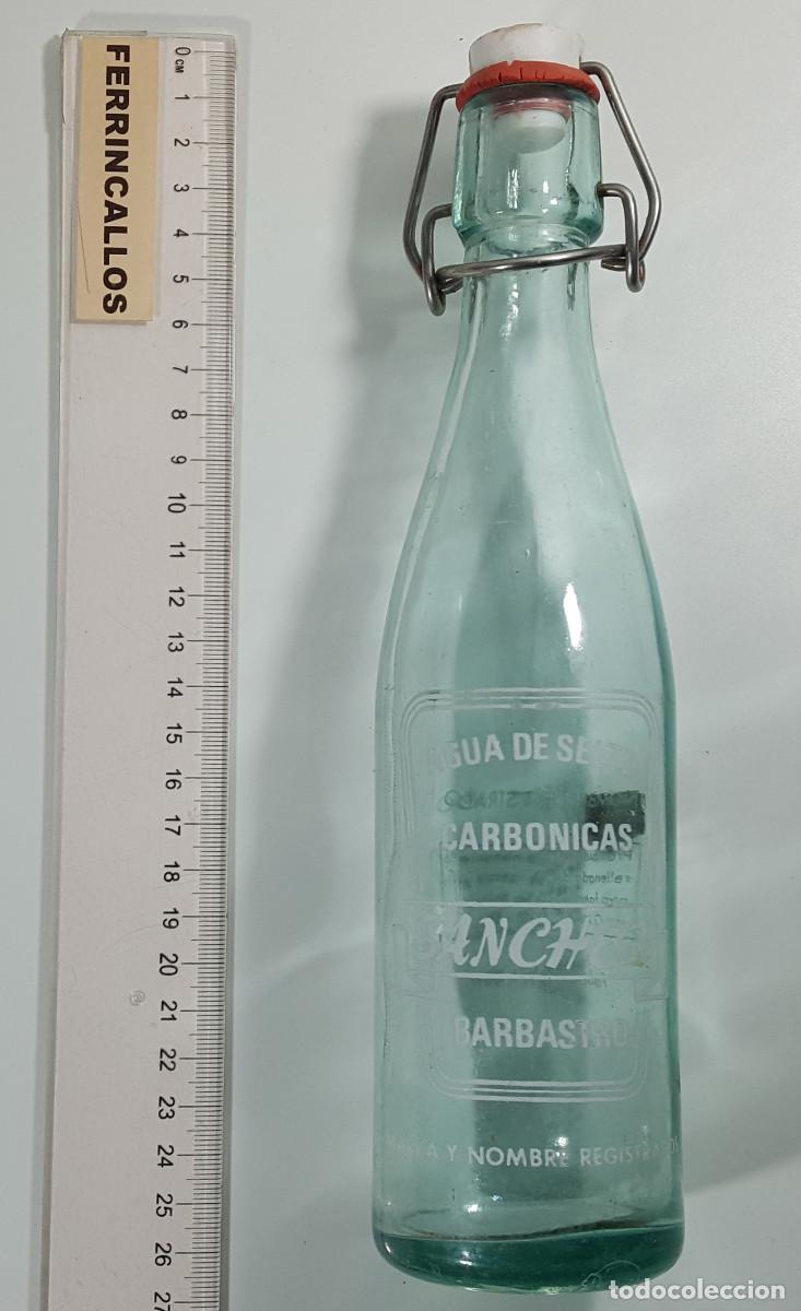 Botellas antiguas: BOTELLA DE CRISTAL AGUA DE SELTZ CARBONICAS SANCHEZ BARBASTRO 24 CM ALTO (200/250 CC), GASEOSA