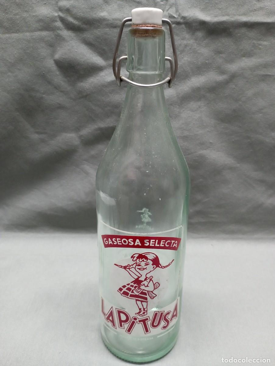 Botellas antiguas: LA PITUSA. Botella de gaseosa. - Foto 2