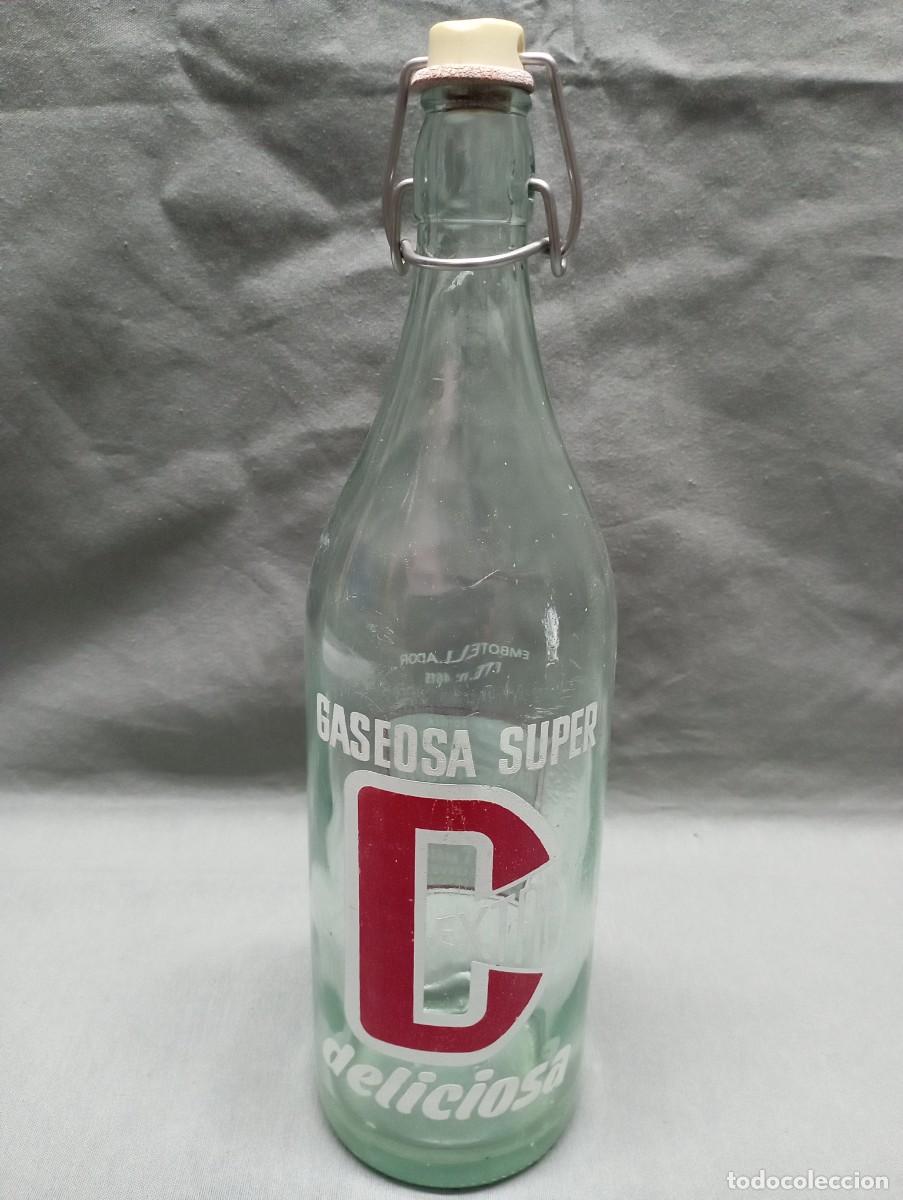 Botellas antiguas: SUPER D. Botella de gaseosa. - Foto 2