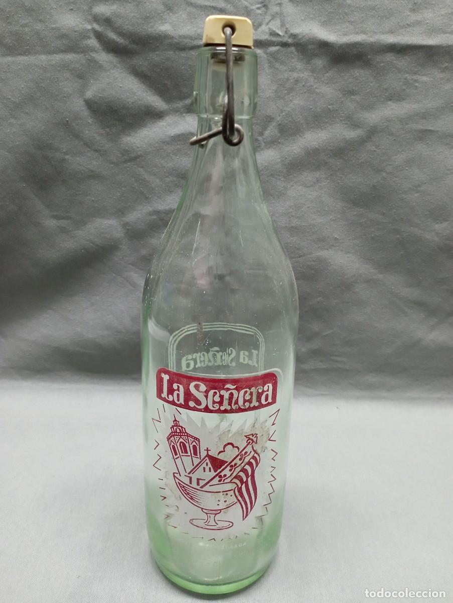 Botellas antiguas: LA SE&Ntilde;ERA. Botella de gaseosa. - Foto 2