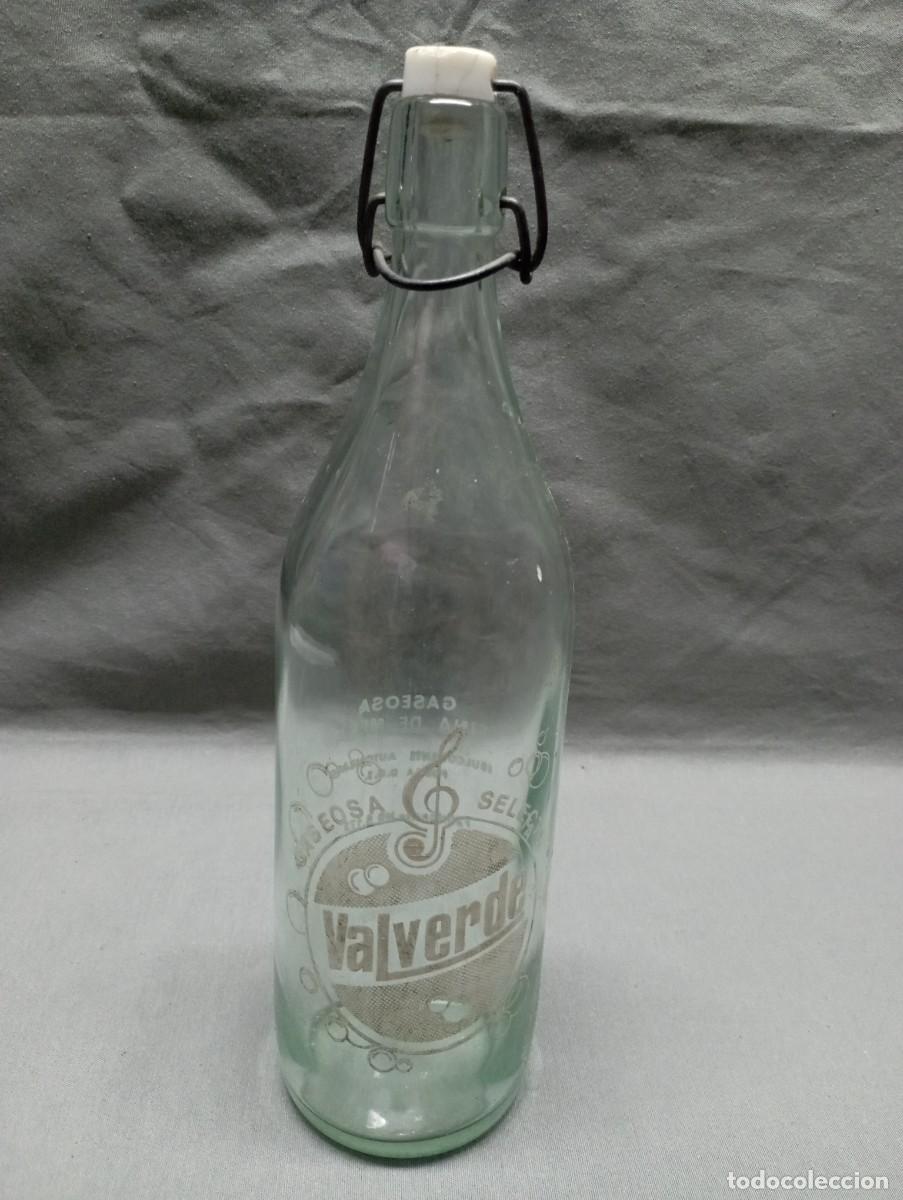 Botellas antiguas: VALVERDE. Botella de gaseosa. - Foto 2
