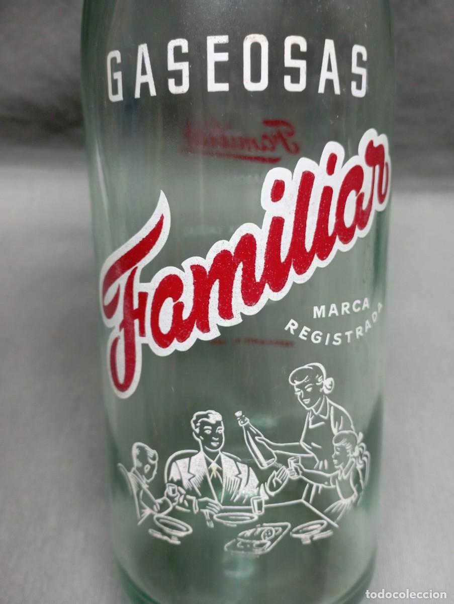 Garrafas antigas: FAMILIAR. Barcelona. Botella de gaseosa.