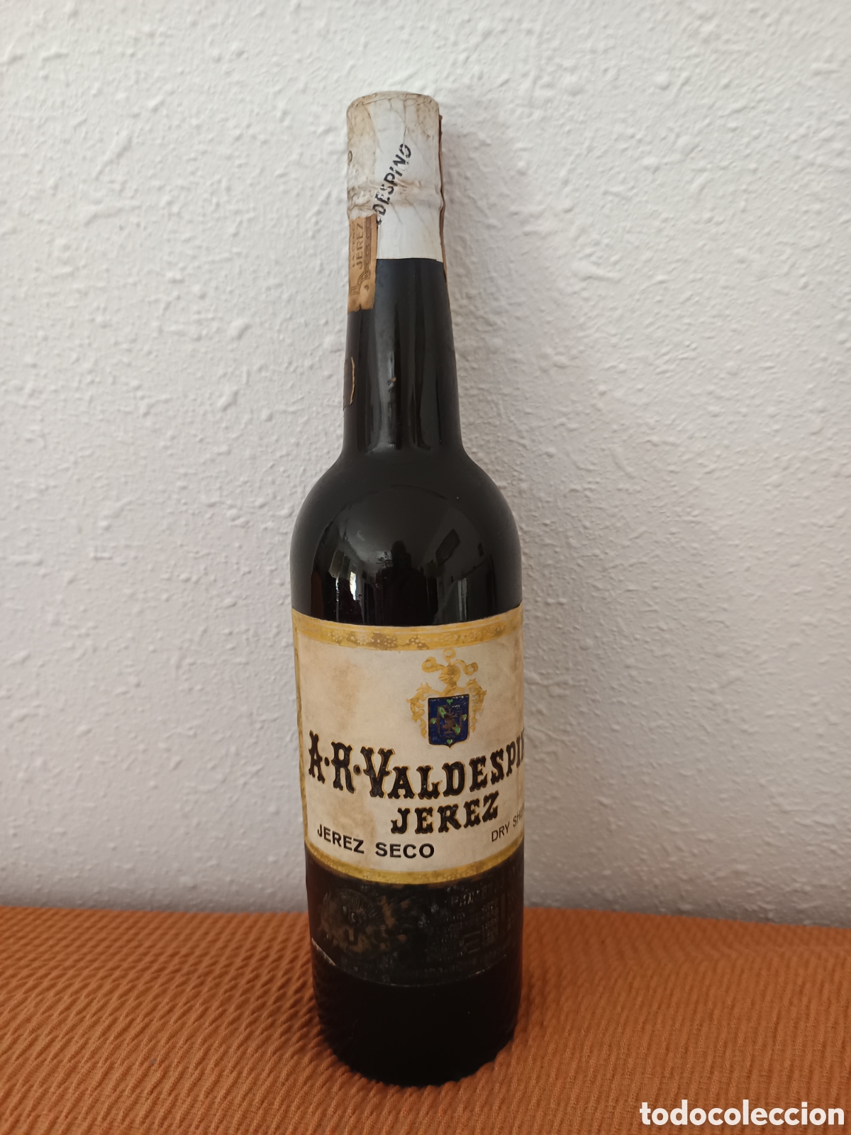 Botellas antiguas: Botella A-R-VALDESPINO