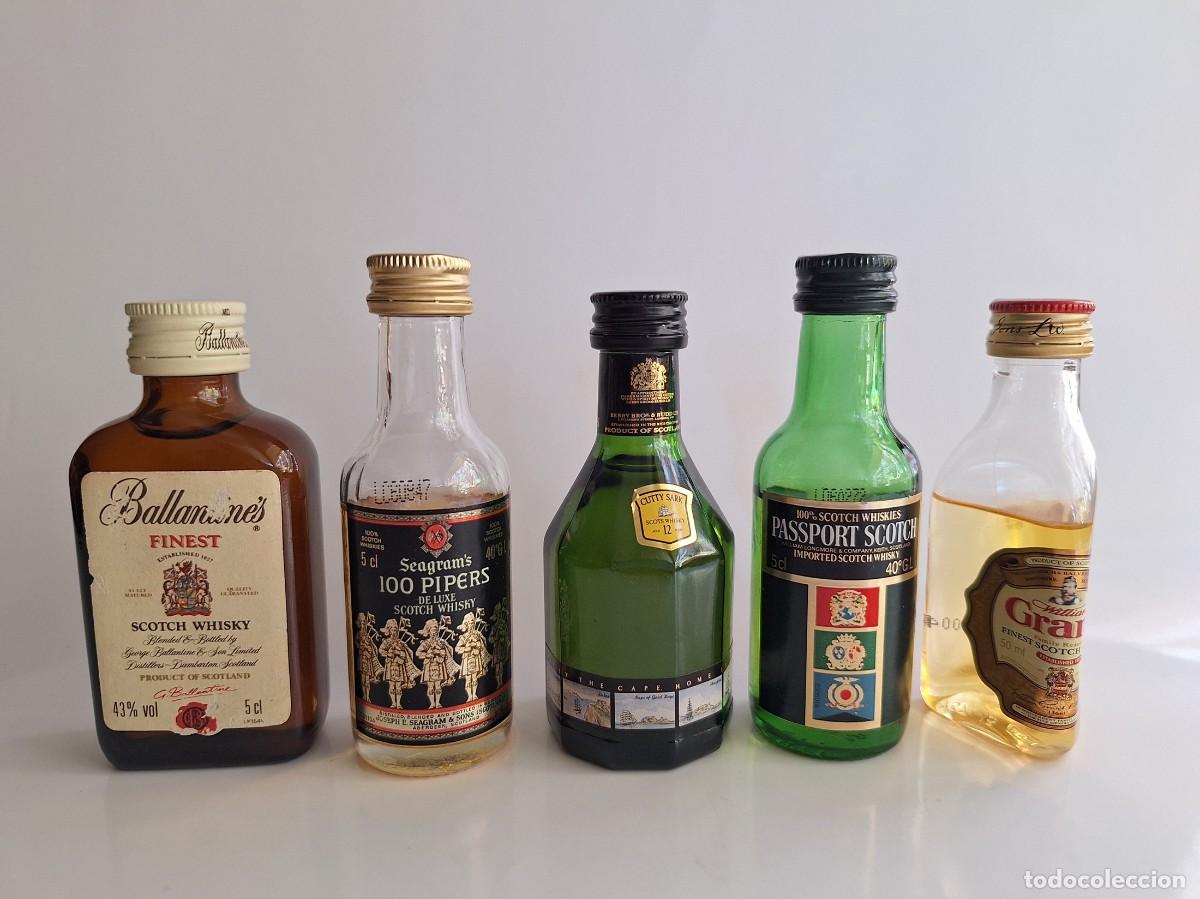 Botellas antiguas: Lote de 5 botellitas miniaturas de Whisky Escoc&eacute;s / Canadiense (Ballantines, Cutty Sark...)