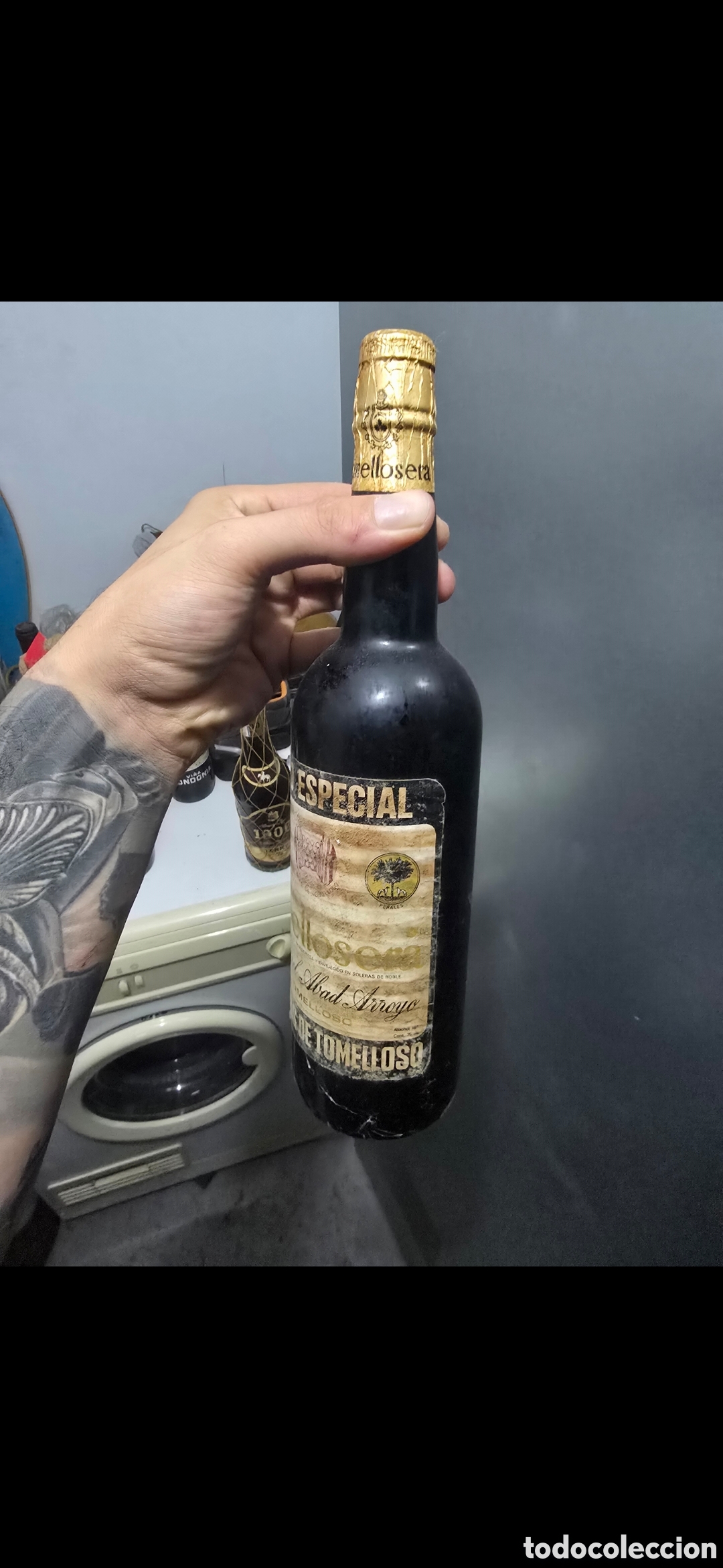 Botellas antiguas: Botella muy antigua, siempre en bodega - Foto 1