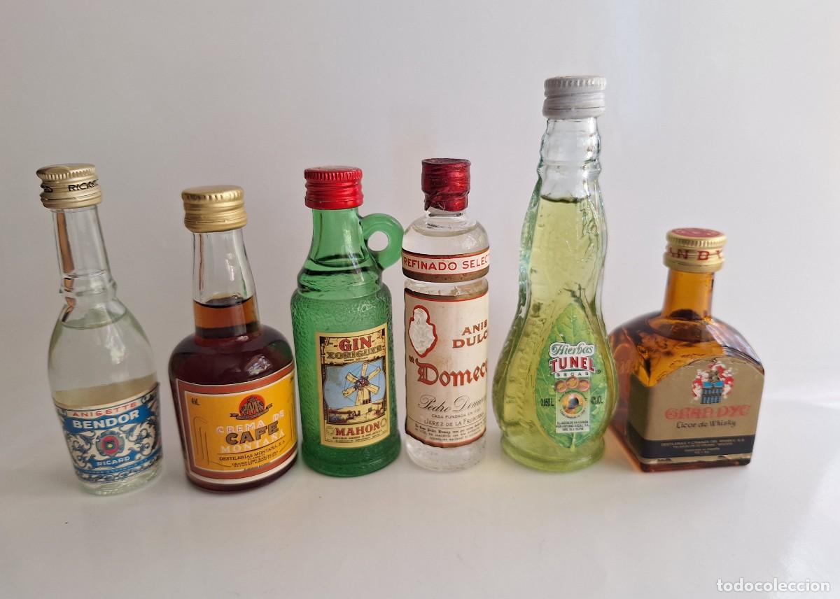 Botellas antiguas: Lote de 6 botellitas miniaturas Licores Tradicionales de Espa&ntilde;a (Hierbas T&uacute;nel, Xoriguer...)