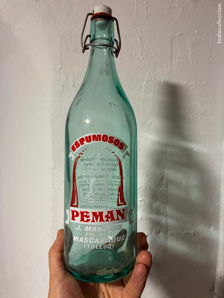 Botellas antiguas: Botella de gaseosa espumosos Peman J. Manzano Mascaraque Toledo 1 litro a&ntilde;os 50 bien conservada