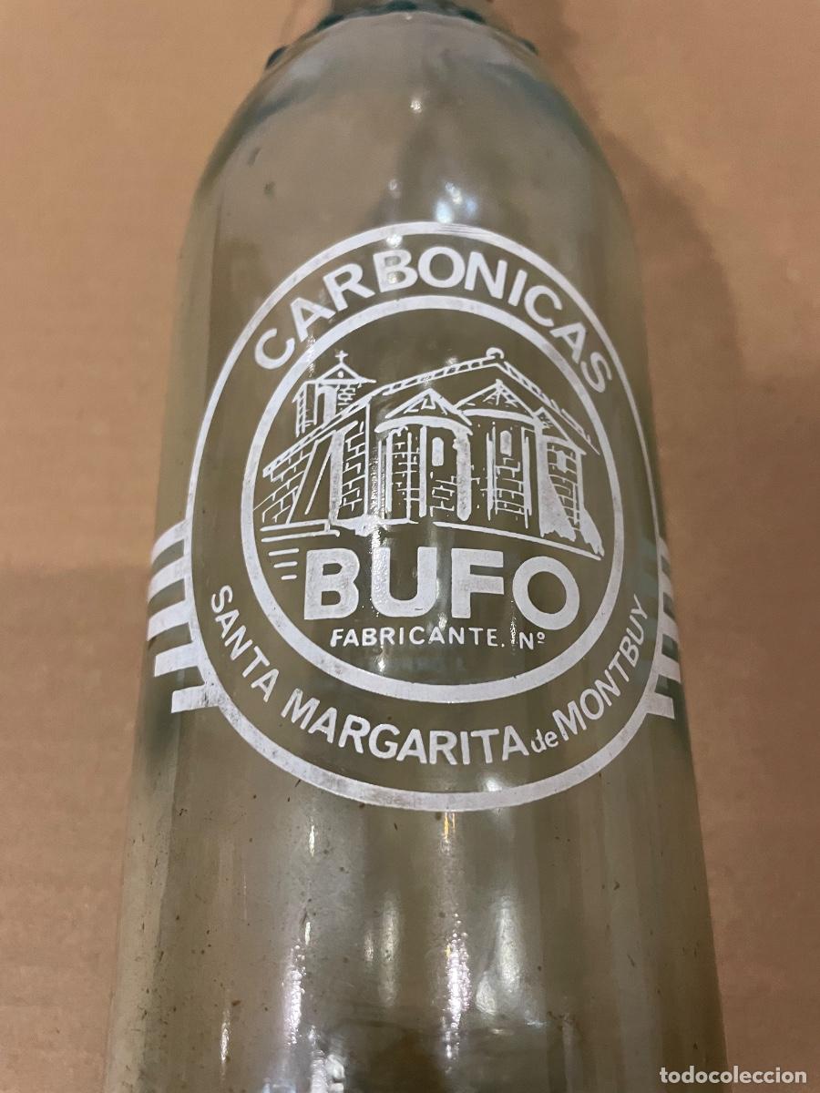 Botellas antiguas: SANTA MARGARITA DE MONTBUY - ANTIGUA BOTELLA GASEOSA 1 LITRO CARBONICAS BUFO EMBOTELLADA POR J. ORP
