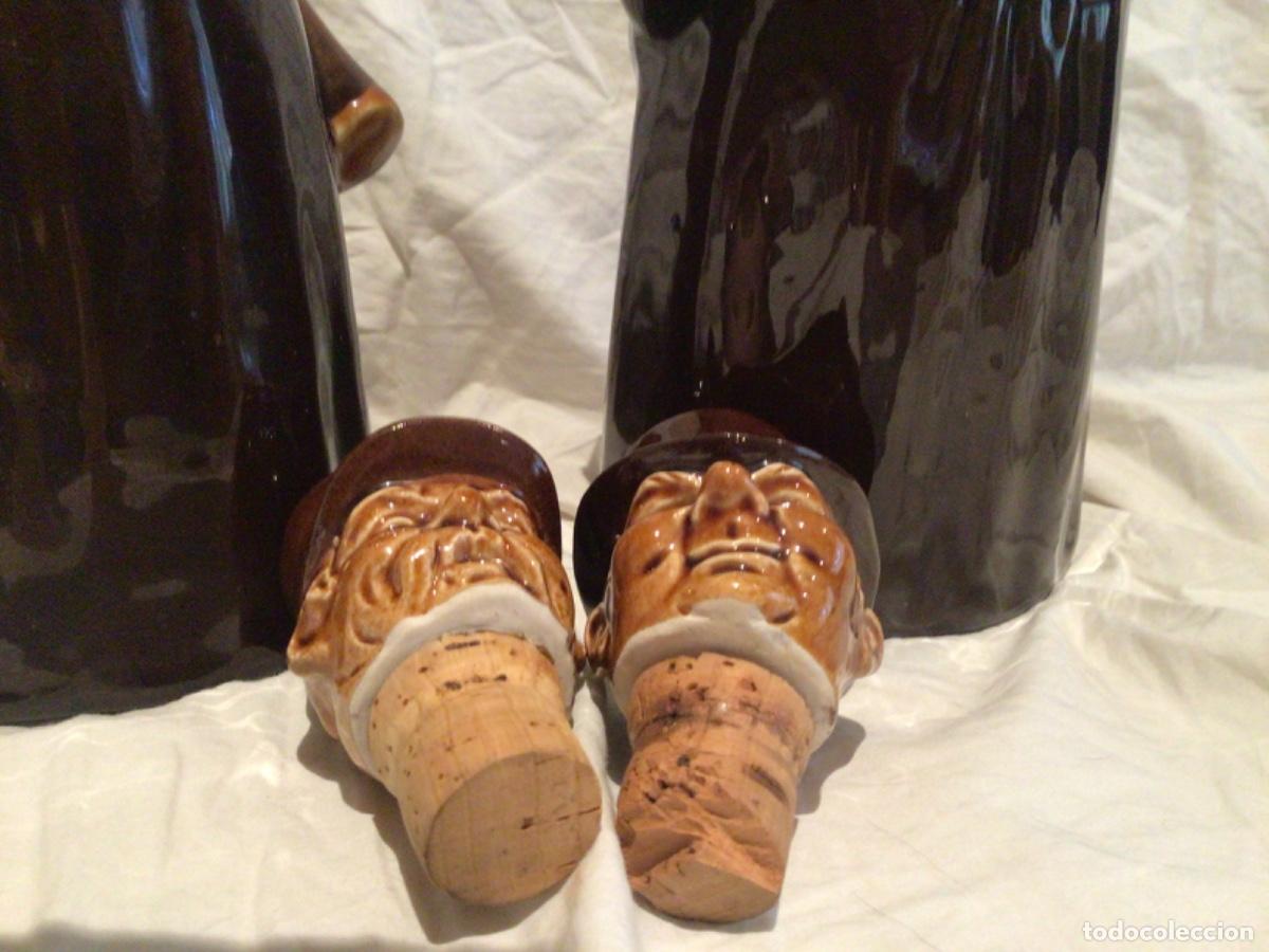 Botellas antiguas: Botellas de licor con personajes - Foto 7
