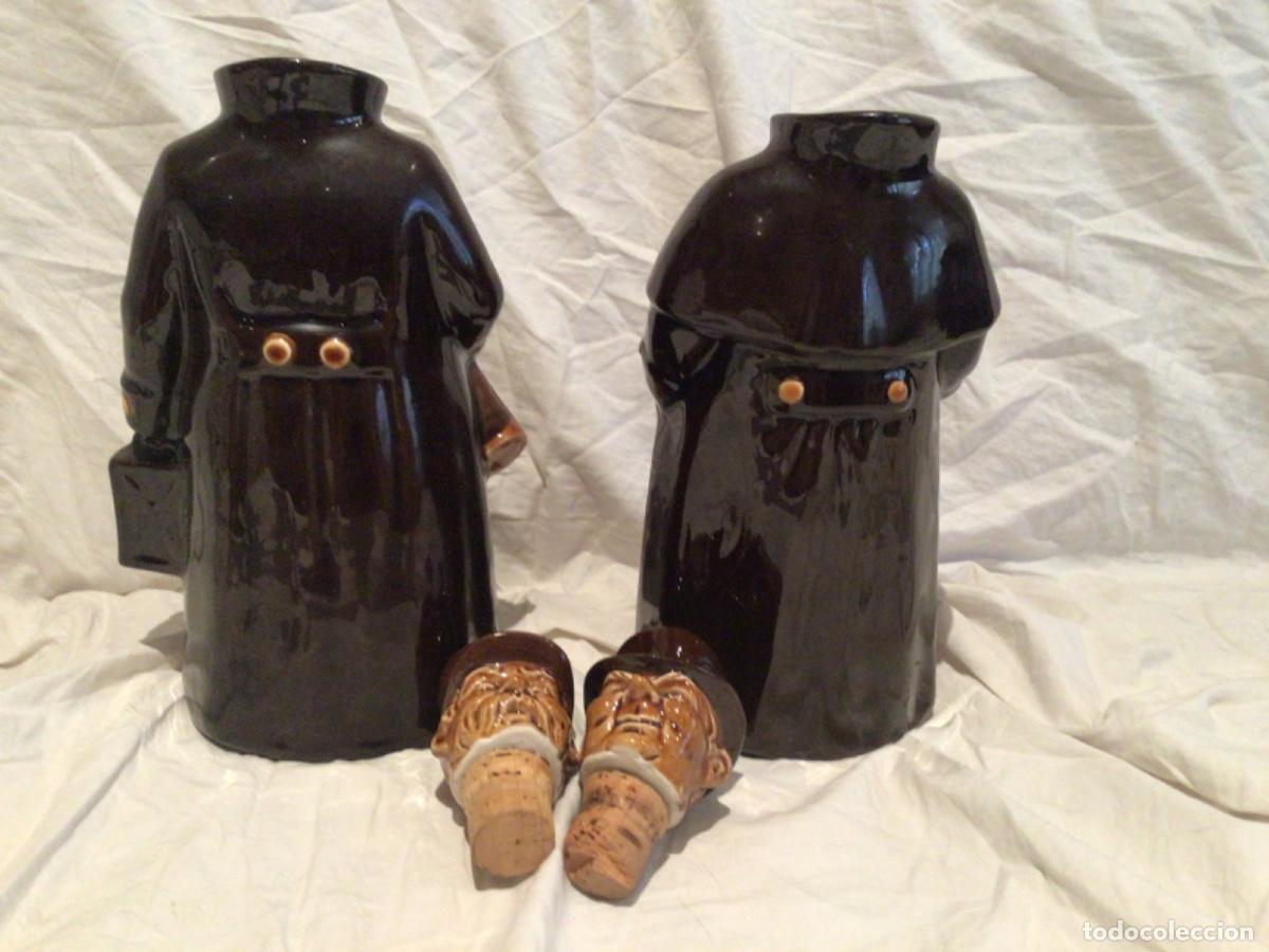 Botellas antiguas: Botellas de licor con personajes - Foto 8