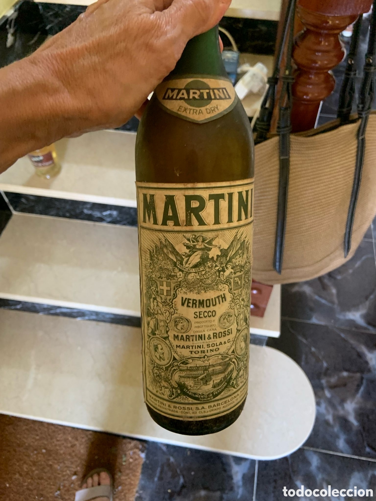 Botellas antiguas: Botella Vermouth Martini Dry a&ntilde;os 60