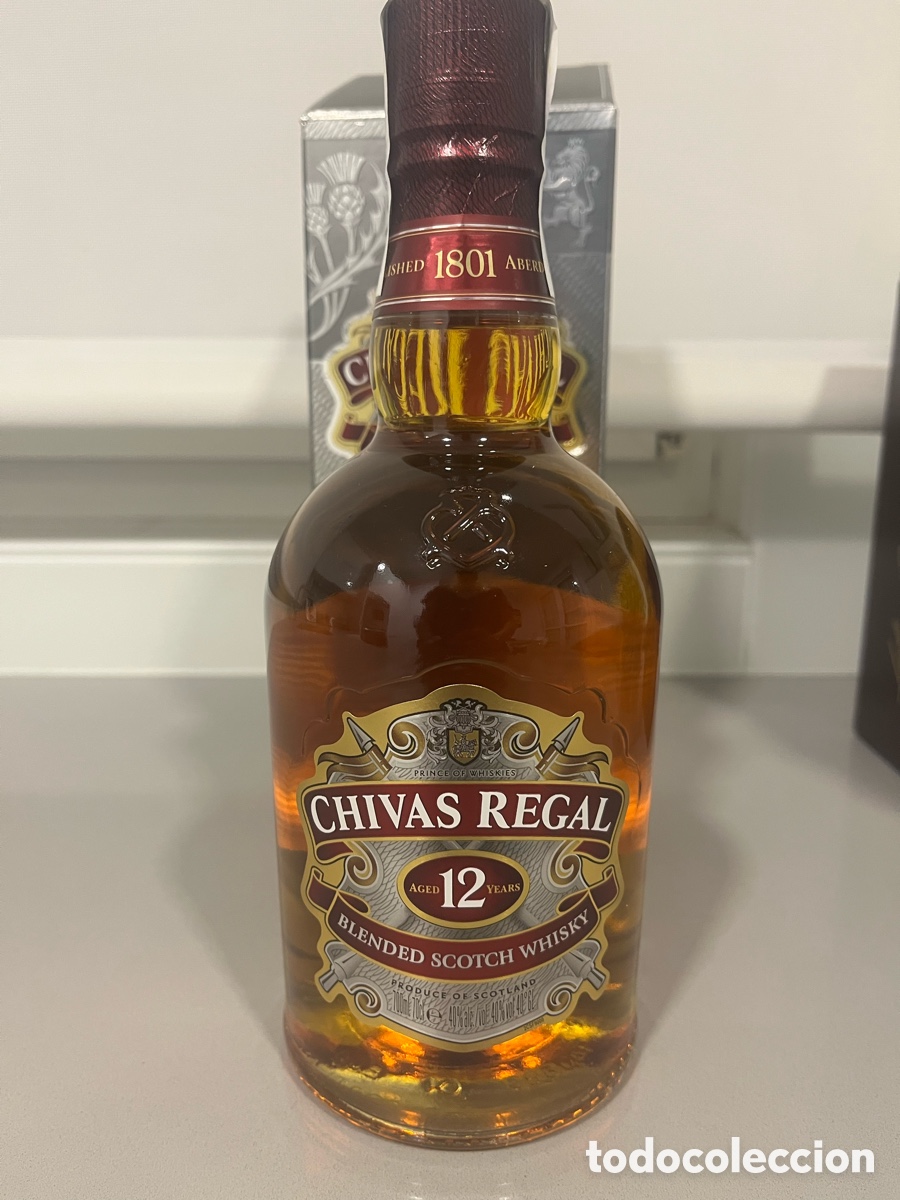 Botellas antiguas: Chivas Regal 12 a&ntilde;os , a&ntilde;o 2010 aprox