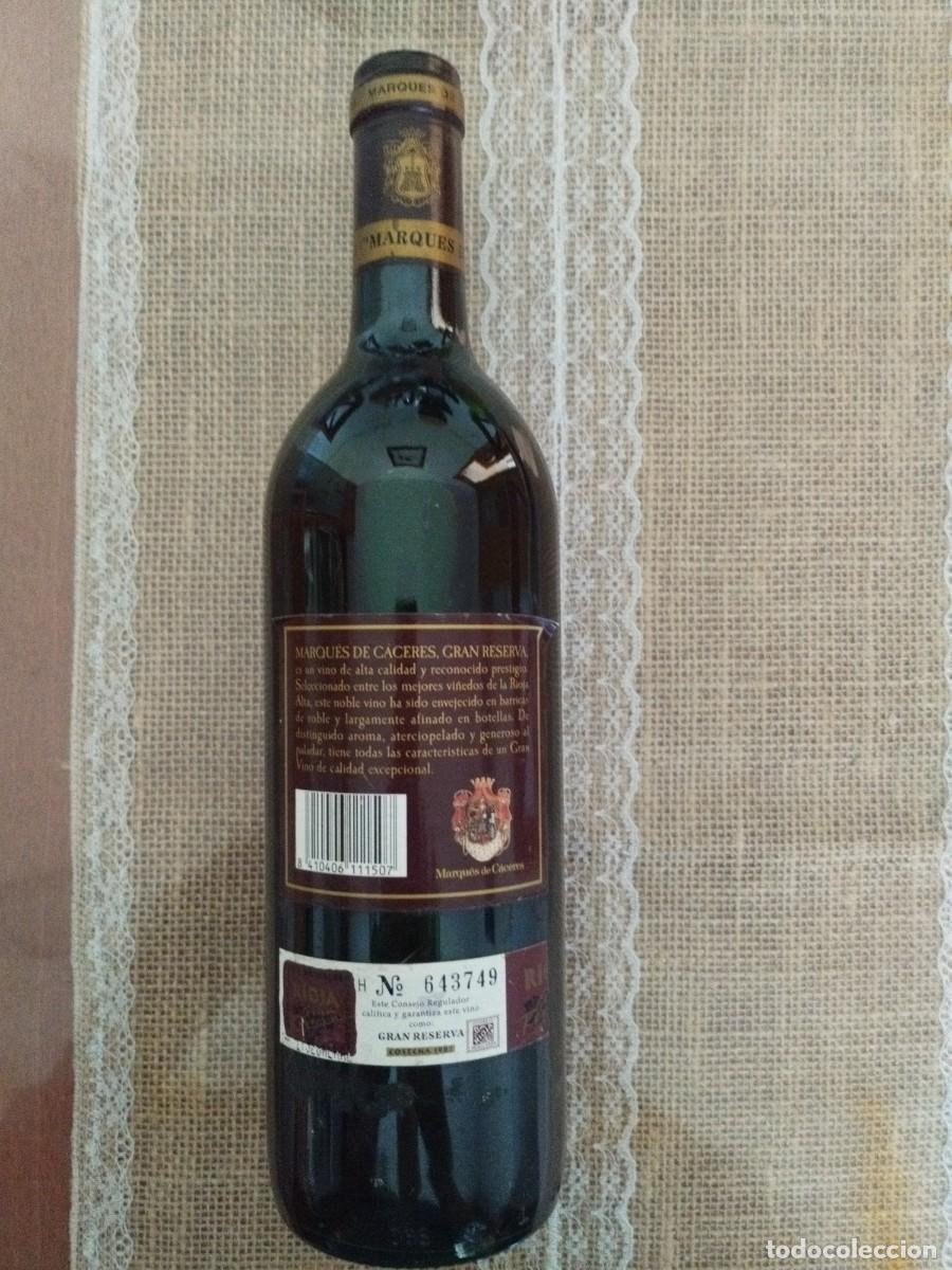 Botellas antiguas: Coleccionismo - Botella y bebidas - Foto 2