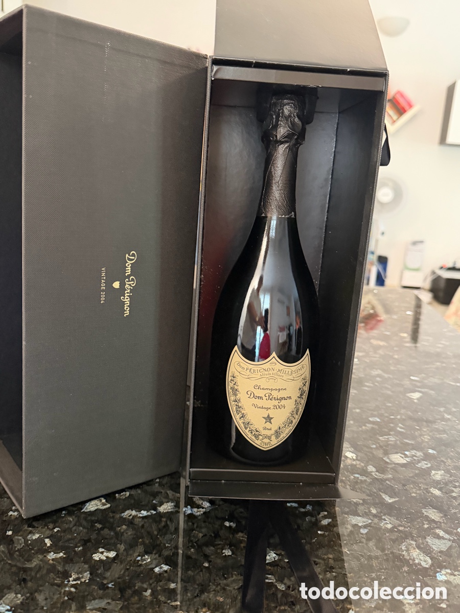 Botellas antiguas: Champagne Dom perignon 2004