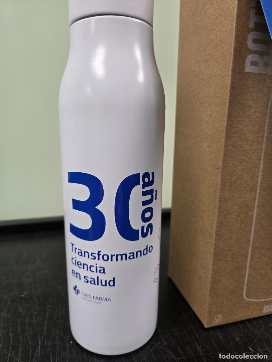 Botellas antiguas: Botella conmemorativa Faes Farma. - Foto 1
