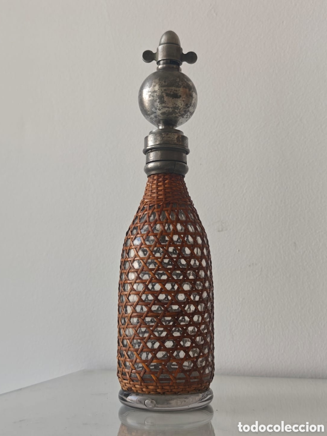 Botellas antiguas: Botella de Gas&oacute;geno Sparklets de Coleccionismo. Malla de Mimbre. Sif&oacute;n Franc&eacute;s