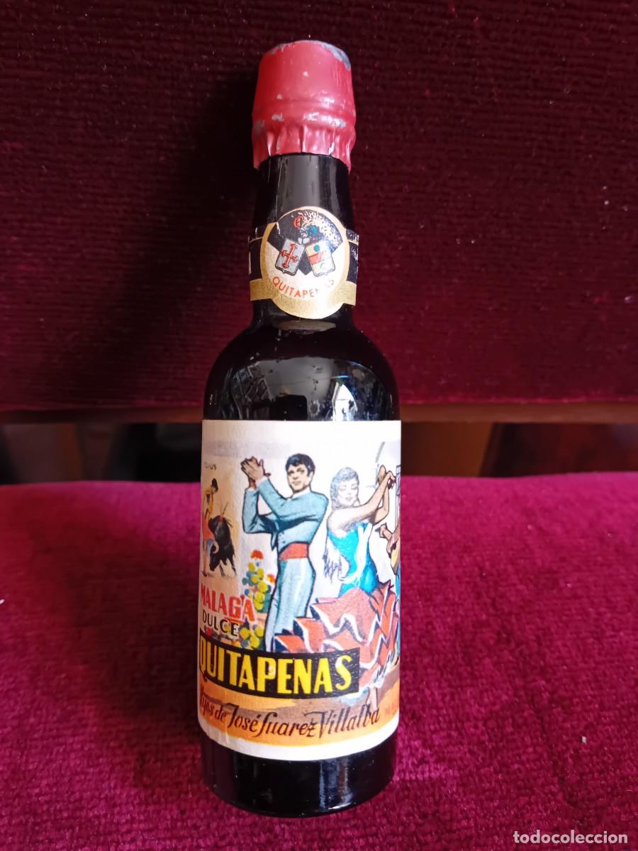 Botellas antiguas: Botella peque&ntilde;a, quitapenas M&aacute;laga dulce hijos de Jos&eacute; Su&aacute;rez Villalba