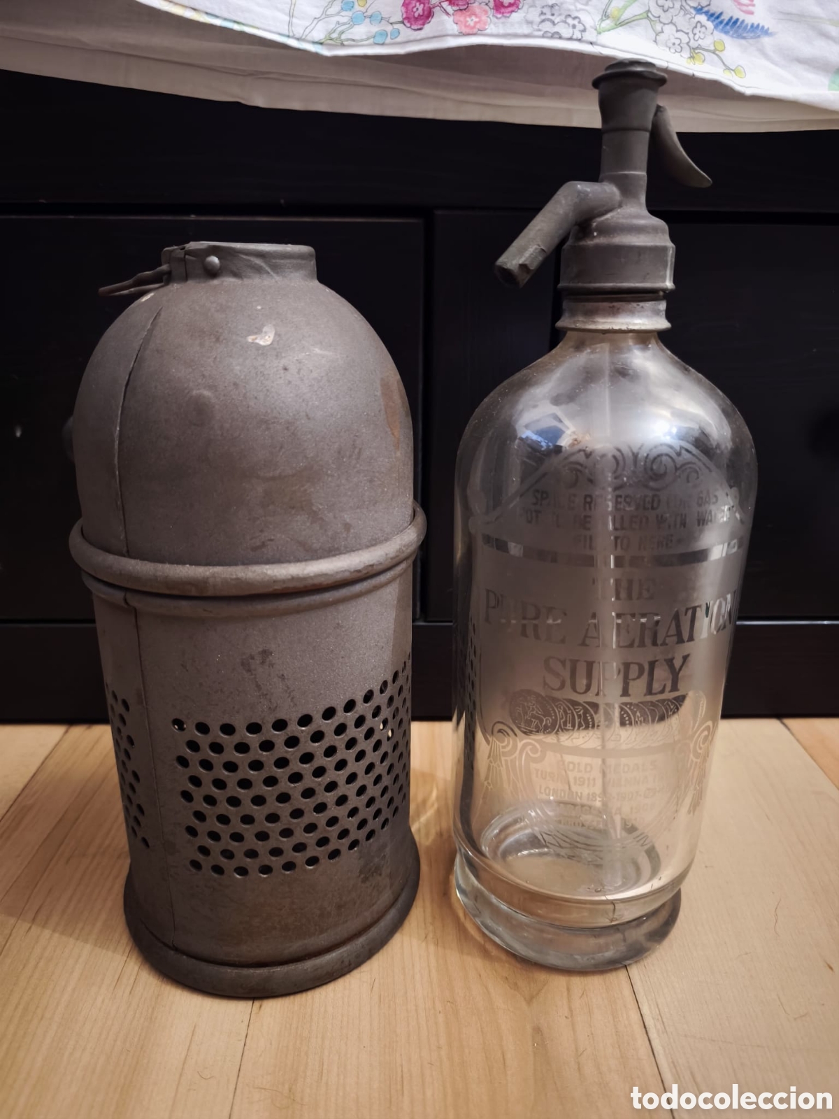 Botellas antiguas: Sif&oacute;n brit&aacute;nico THE PURE AERATION SUPPLY&rdquo; Corresponde a Pure Aeration Supply, Ltd.
