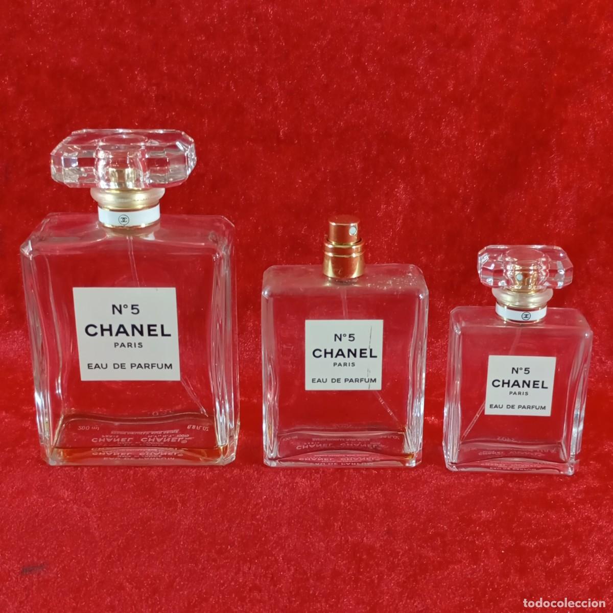 Botellas antiguas: CHANEL N&ordm; 5 - EAU DE PARFUM - PARIS - 3 FRASCOS DE PERFUME VACIOS - 200, 100, 50 ml / 3074-26