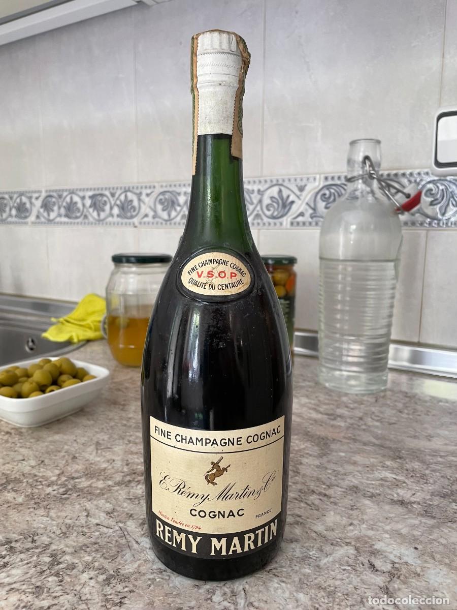 Botellas antiguas: R&eacute;my Martin V.S.O.P. Fine Champagne Cognac
