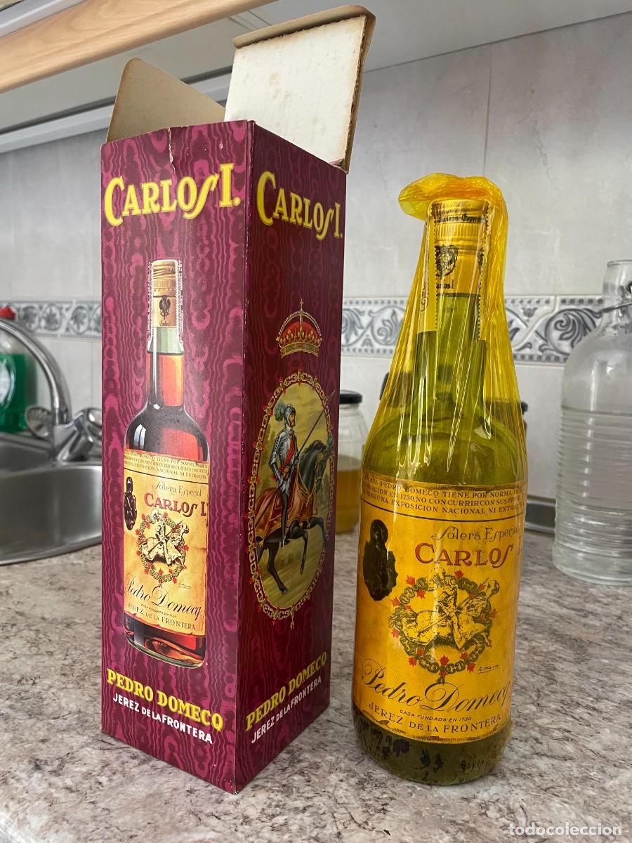 Botellas antiguas: Carlos I Solera Especial Pedro Domecq