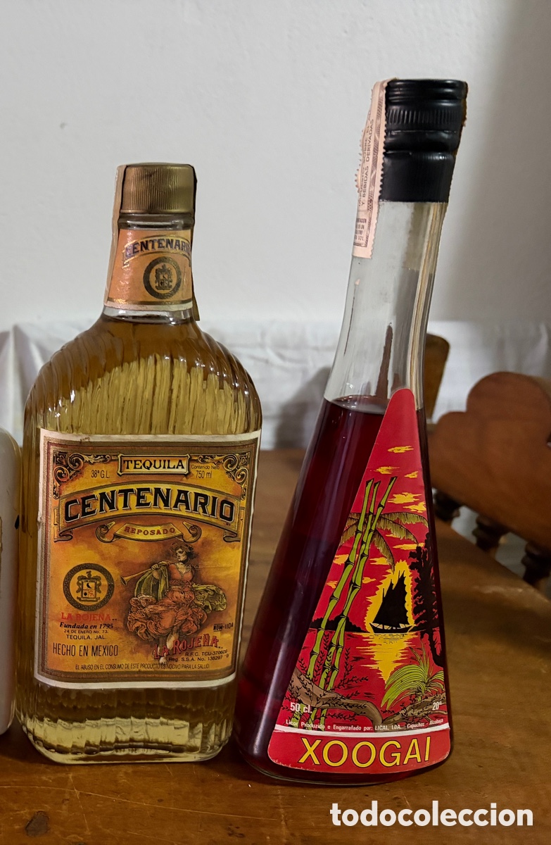 Botellas antiguas: Tequila centenario reposado la roje&ntilde;a - Foto 1