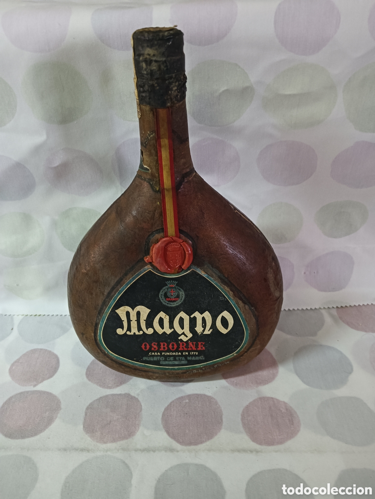 Botellas antiguas: Antigua botella de Magno