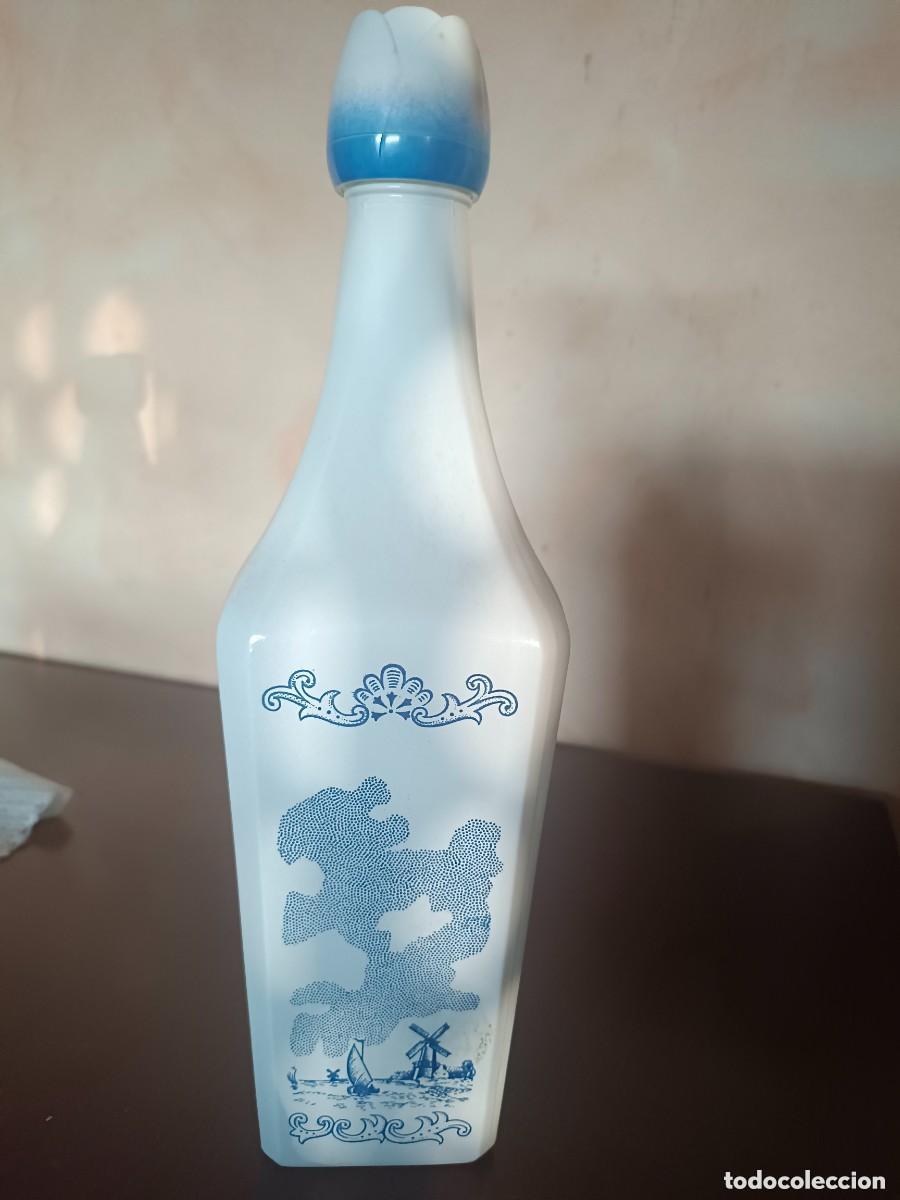 Botellas antiguas: Botella cristal tipo Delf - Foto 2
