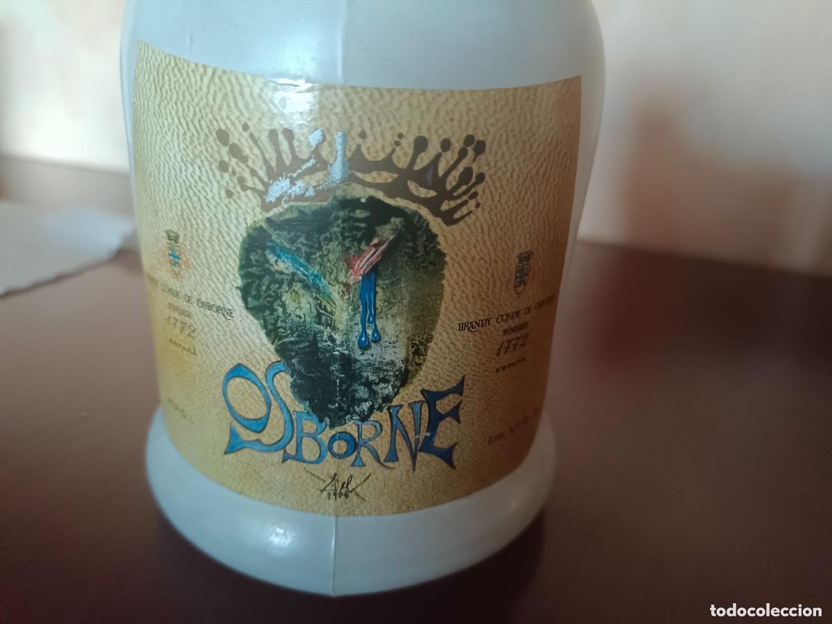 Botellas antiguas: Botella Osborne, Dal&iacute; - Foto 2
