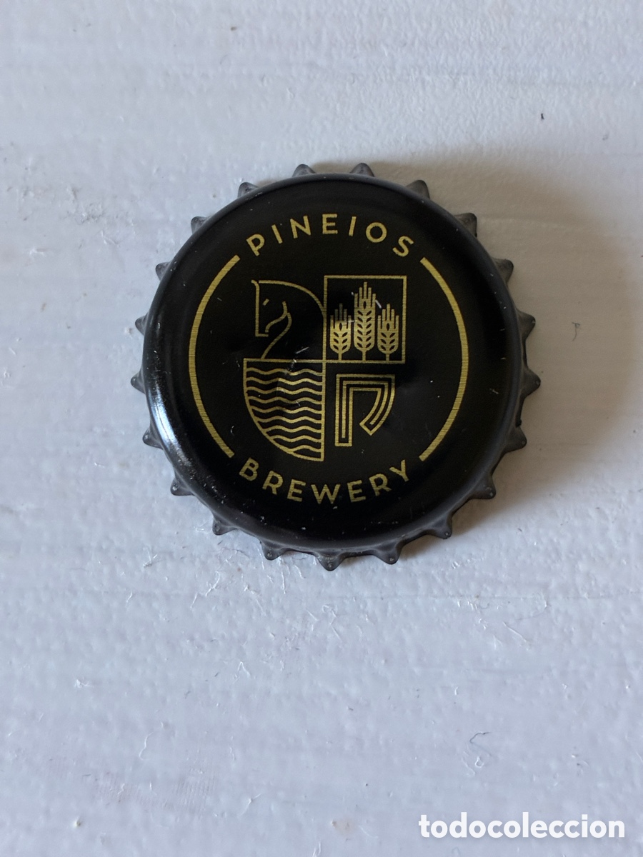 Botellas antiguas: Chapa de cerveza griega Lola Fresh Pineios Brewery