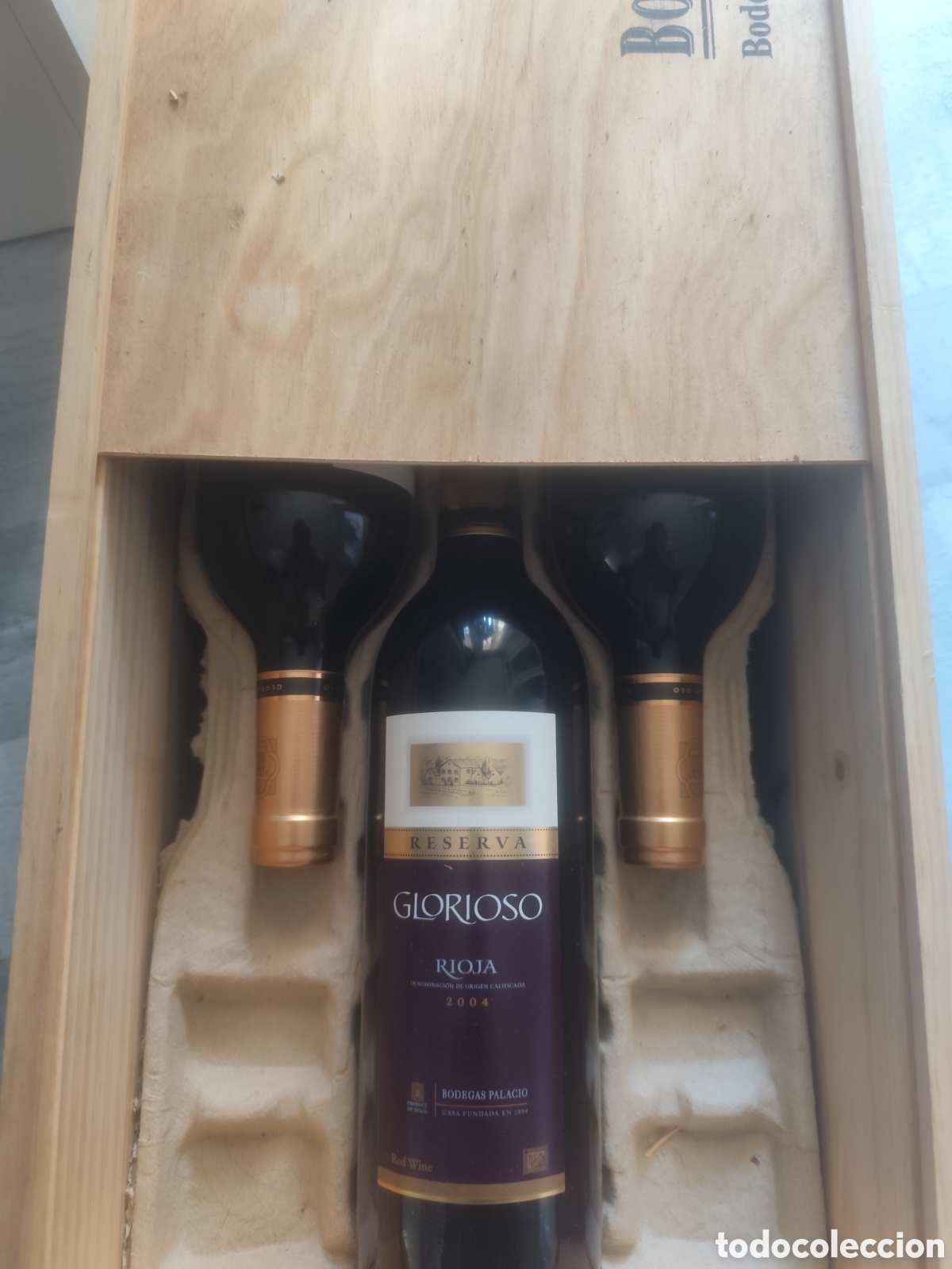 Botellas antiguas: Vino tinto Glorioso Reserva a&ntilde;ada 2004