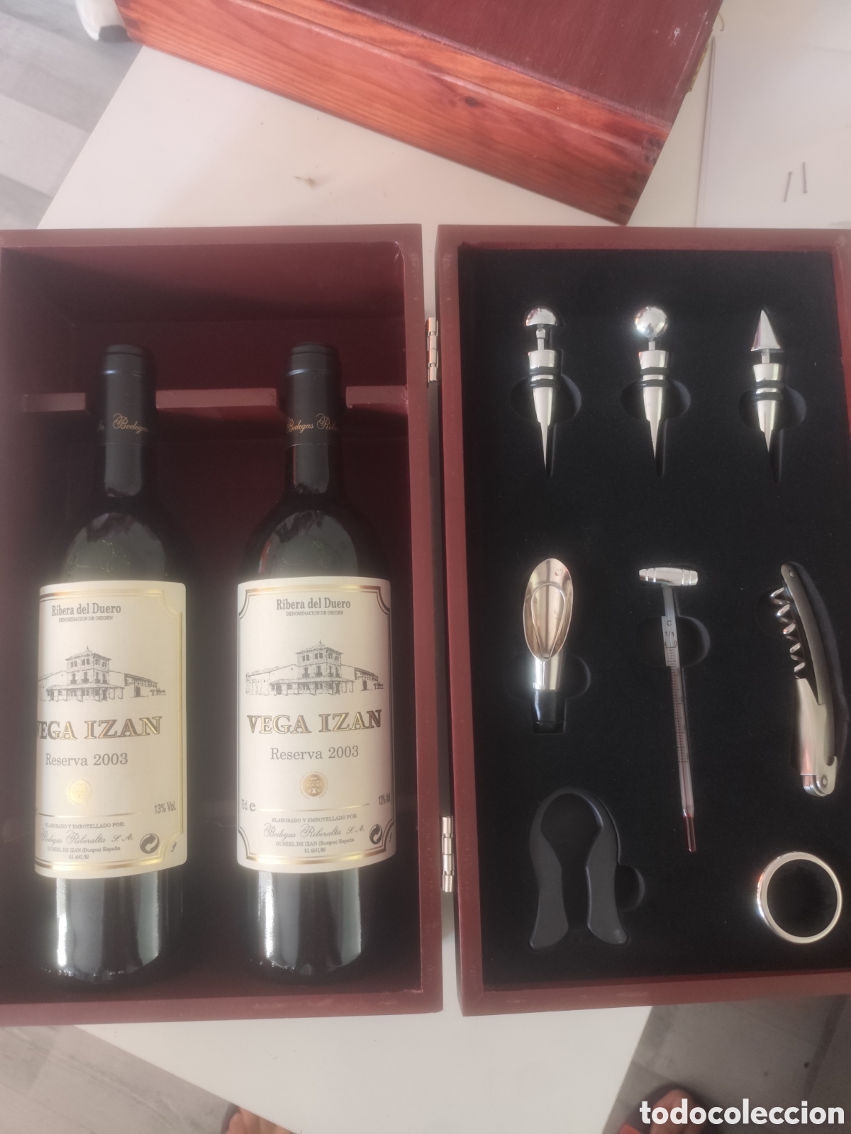 Botellas antiguas: Vega Izan Reserva a&ntilde;ada 2003