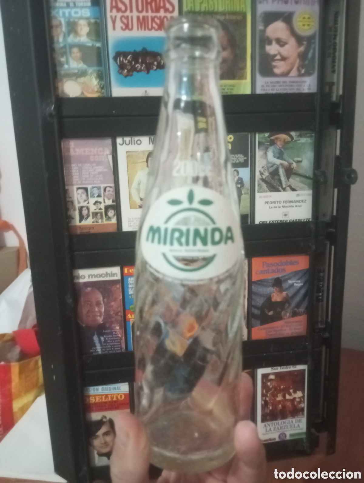 Botellas antiguas: Botella de refresco mirinda - Foto 1