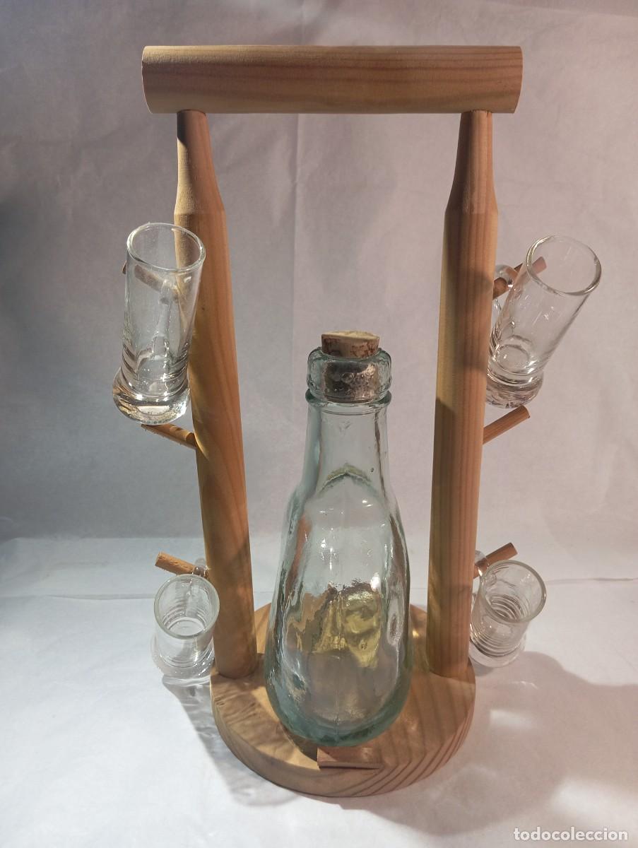 Botellas antiguas: Licorera Madera VINTAGE Vasitos - Foto 10