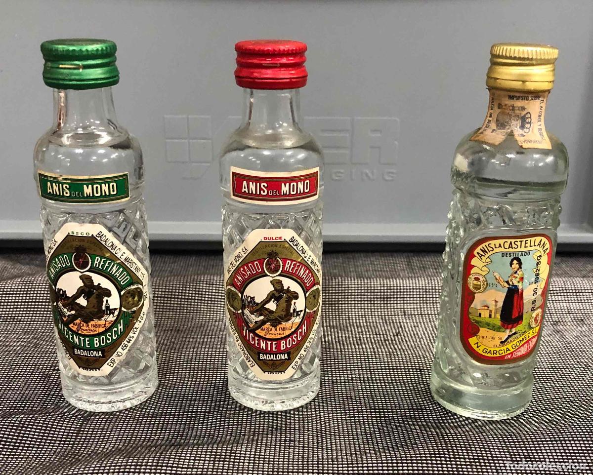 Botellas antiguas: LOTE 3 MINIATURAS BOTELLAS ANIS DEL MONO, VICENTE BOSCH BADALONA Y ANIS LA CASTELLAN N. GARCIA GOMEZ