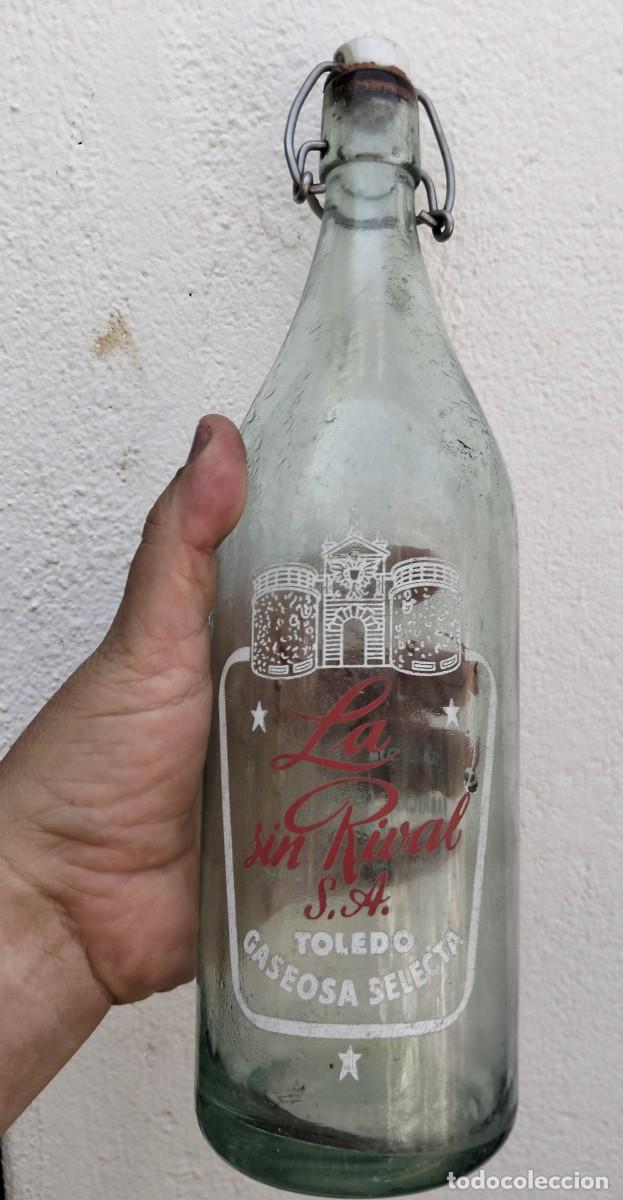 Botellas antiguas: BOTELLA GASEOSA LA SIN RIVAL DE TOLEDO - Foto 3