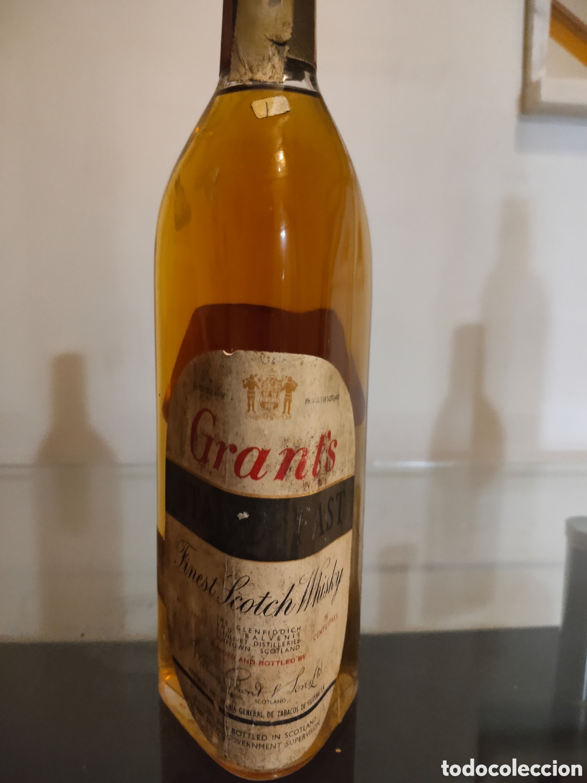Botellas antiguas: Grant's Finest Scotch Whisky 75cl. A&ntilde;os 70/80