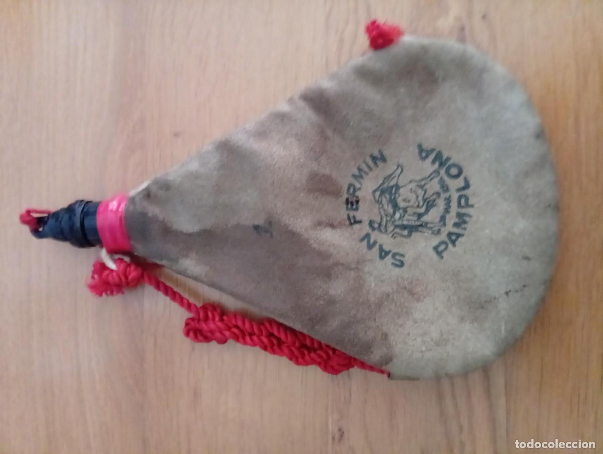 Botellas antiguas: bota de vino de 1 litro san fermin pampona interior de goma