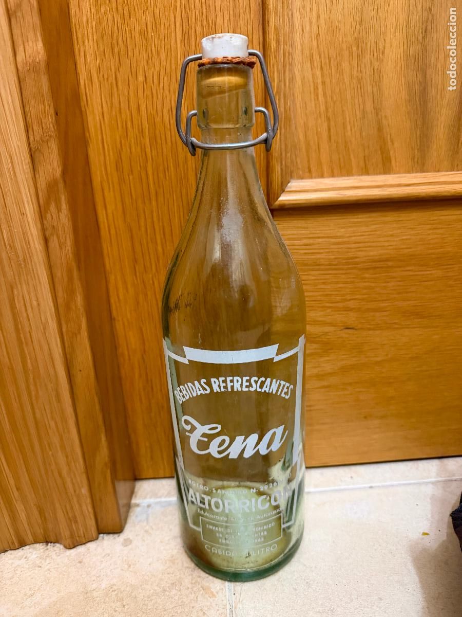 Botellas antiguas: Gaseosa Tena altorricon huesca