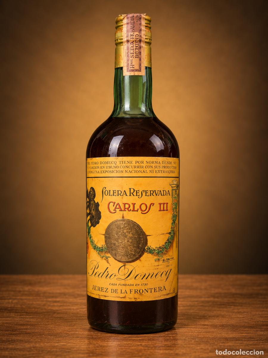 Botellas antiguas: Carlos III en perfecto estado. A&Ntilde;OS 60