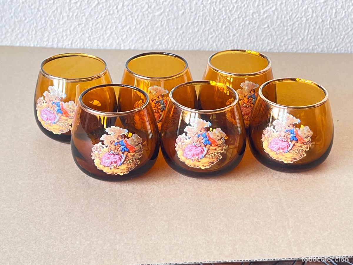 Botellas antiguas: Copas pintadas 5,5 por 5,5 cm