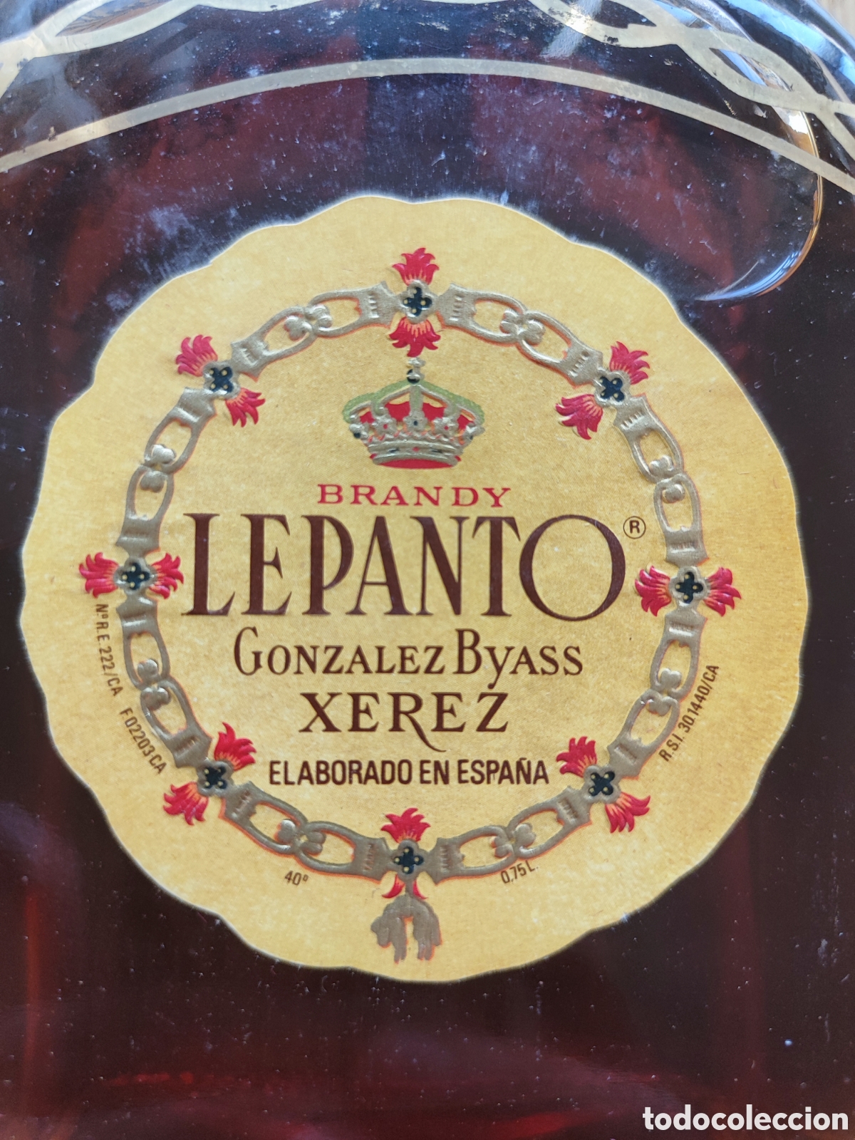 Botellas antiguas: Lote 2 botellas Brandy (Carlos I y Lepanto)