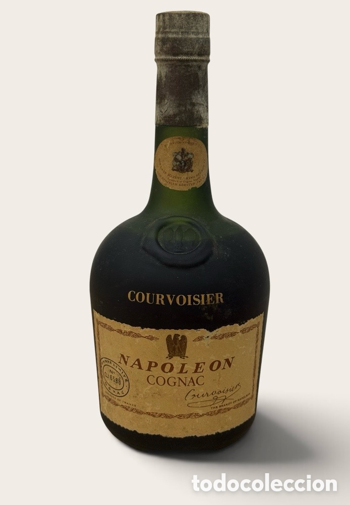 Botellas antiguas: Botella de COURVOISIER NAPOLE&Oacute;N COGNAC A&Ntilde;OS 60