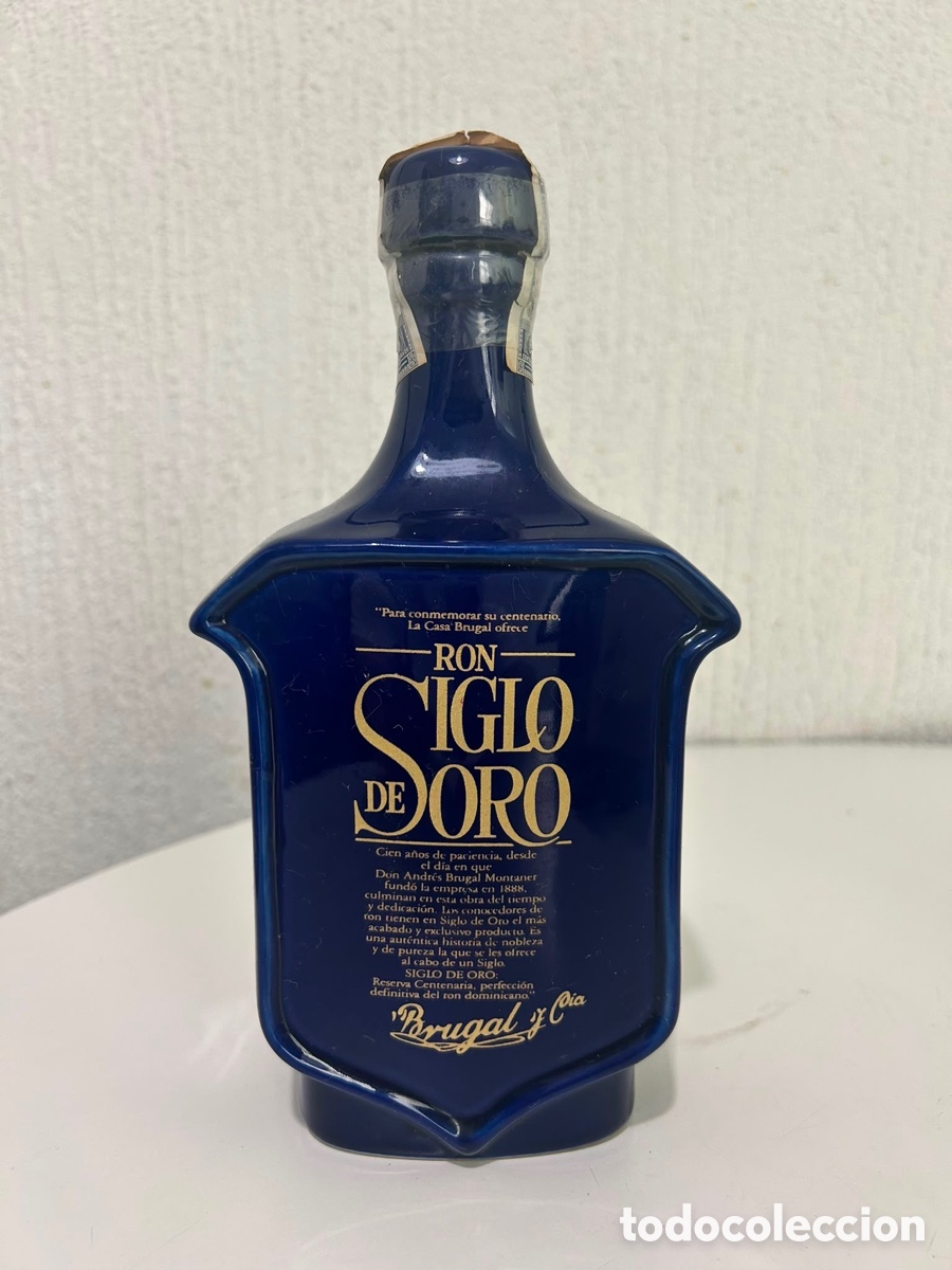 Botellas antiguas: Botella centenario Brugal siglo de oro 1&ordf; edici&oacute;n