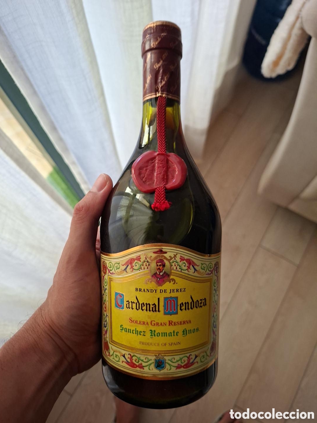 Botellas antiguas: Cardenal Mendoza brandy jerez